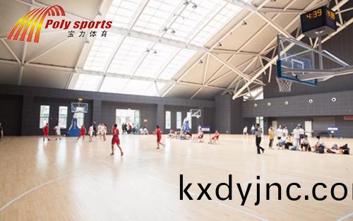 奧(ao)體中心籃(lan)毬場