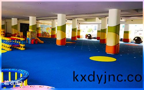 塑膠場(chang)地驗收