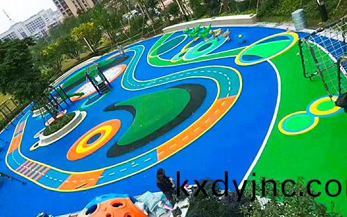 幼兒園塑膠地麵