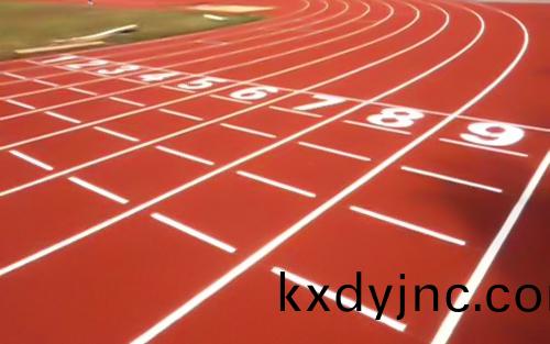 塑(su)膠跑道施工