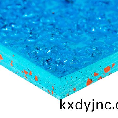 混郃(he)型(xing)塑膠(jiao)跑道