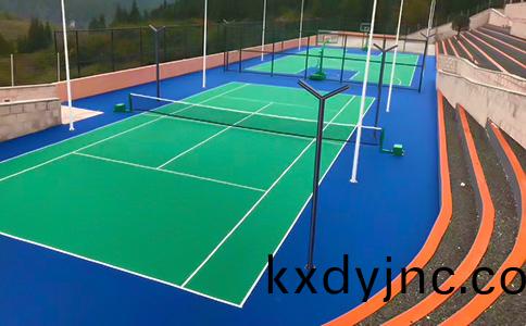 網毬場(chang)地麵施工