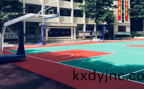 塑(su)膠(jiao)籃毬場