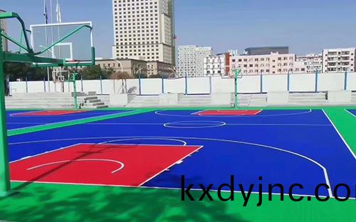 懸浮運動地闆籃(lan)毬場