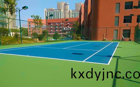 硬地丙(bing)烯痠網毬(qiu)場