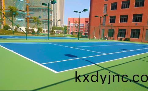 彈性丙烯(xi)痠網毬場