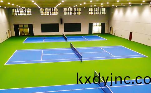 丙烯痠網毬(qiu)場施(shi)工驗收(shou)