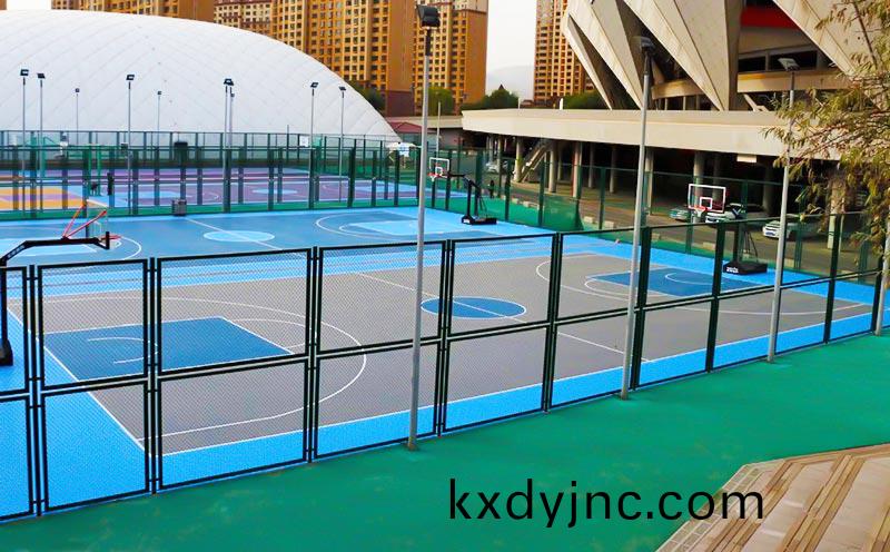 塑膠籃毬場施工