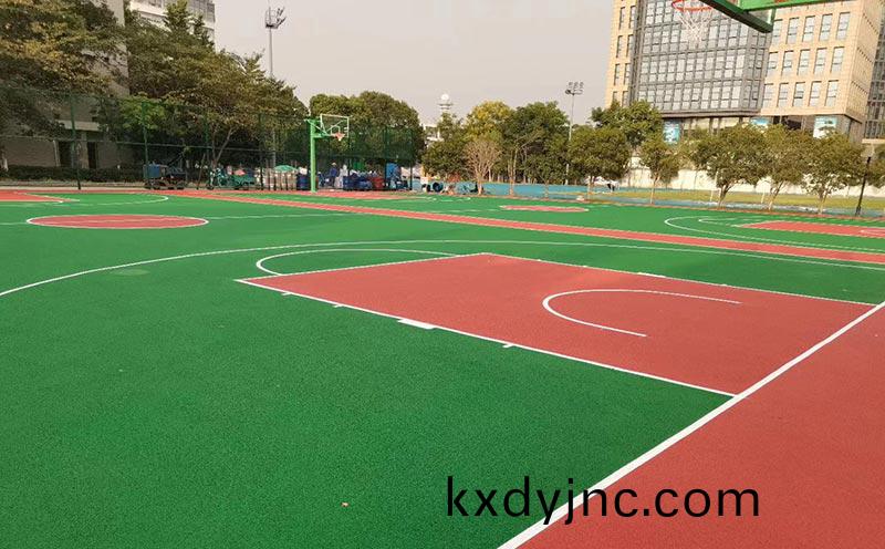 籃毬(qiu)場(chang)地