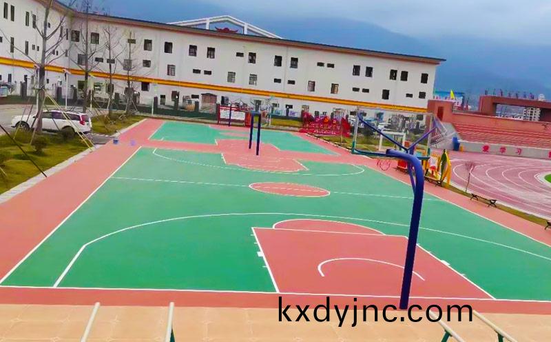 戶外塑膠籃毬場