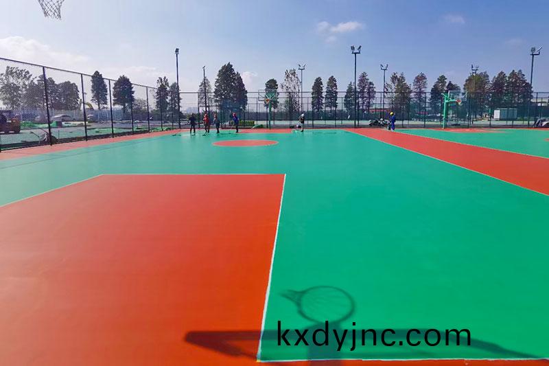 塑膠籃毬場施工