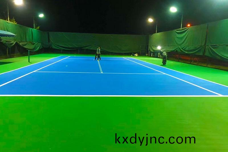 塑(su)膠網(wang)毬場(chang)