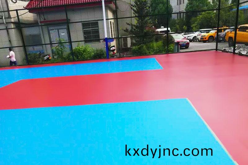 籃毬場地膠施工