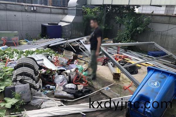 杭州(zhou)樓頂(ding)足毬場(chang)拆除