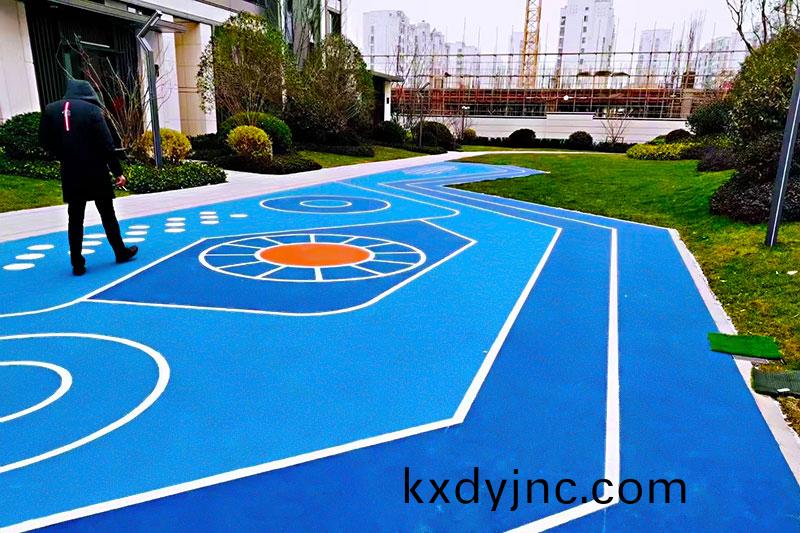 小區塑膠運動場